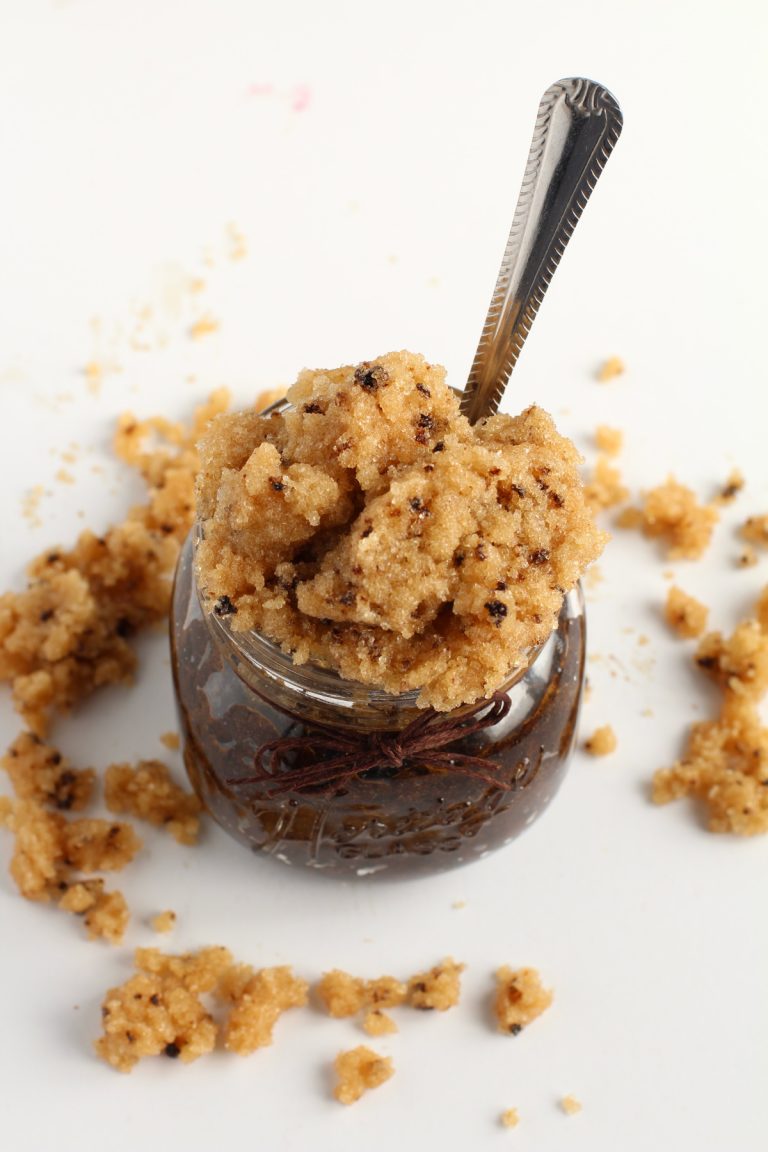 DIY Coffee Sugar Scrub Recipe With Cinnamon And Honey