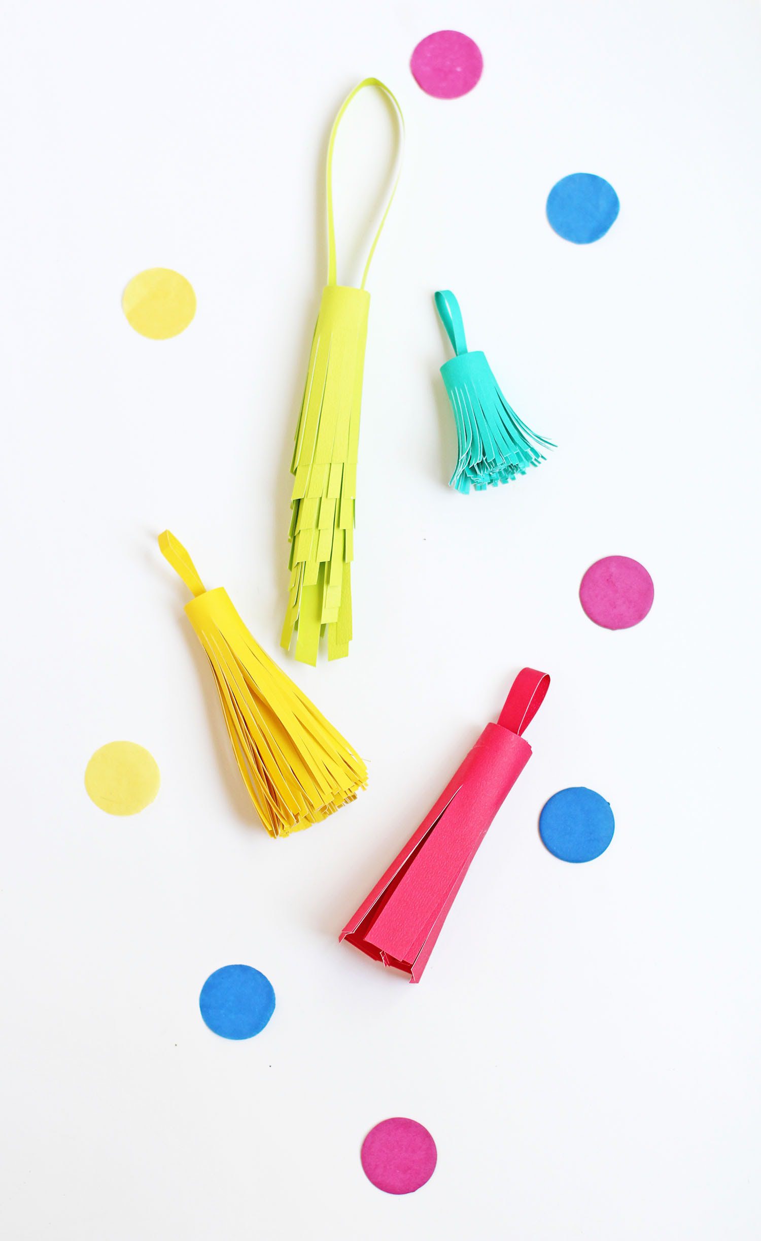 how to make paper tassels