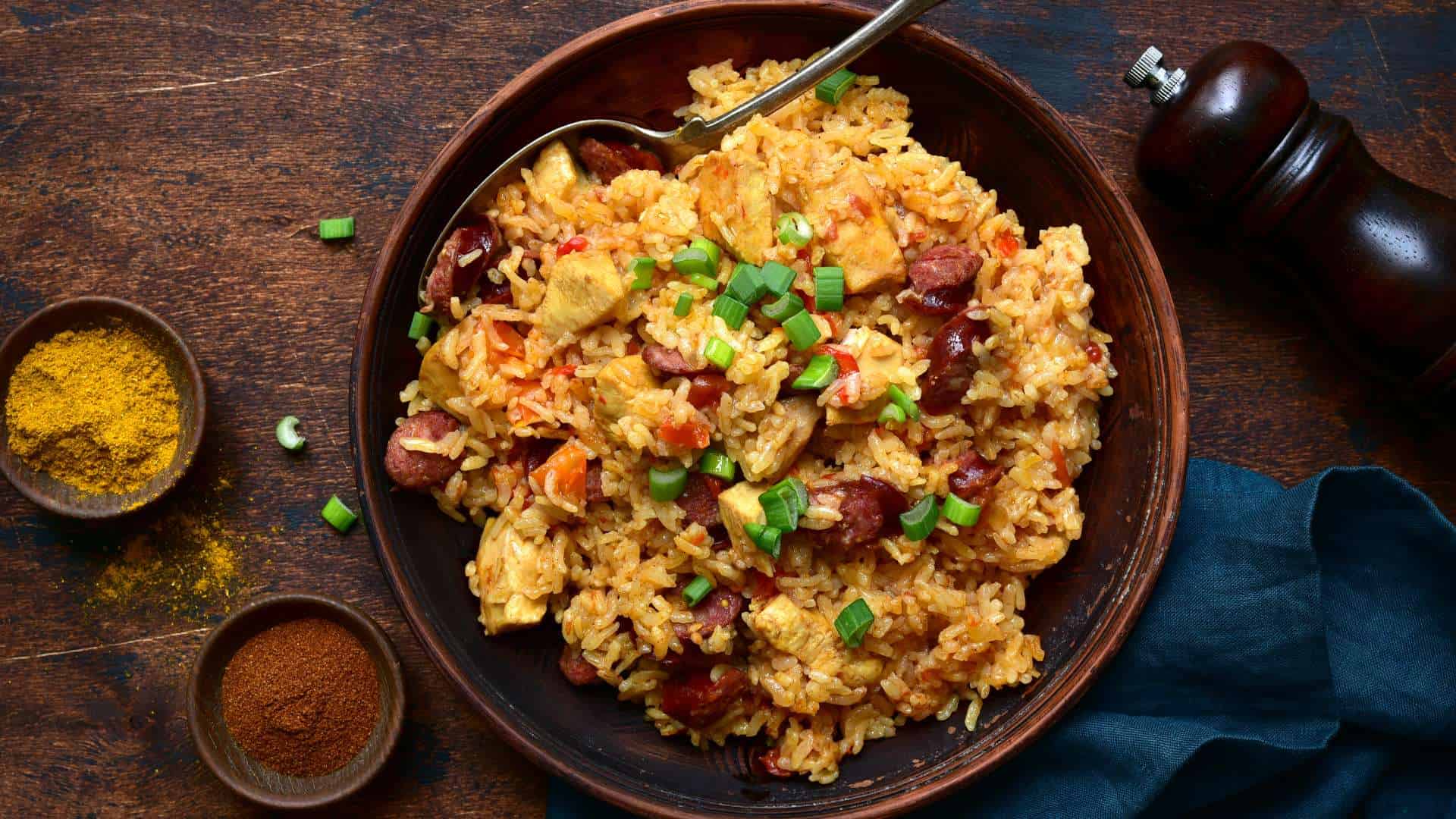 Delicious and Healthy Camping Dinner Ideas for Large Groups (For